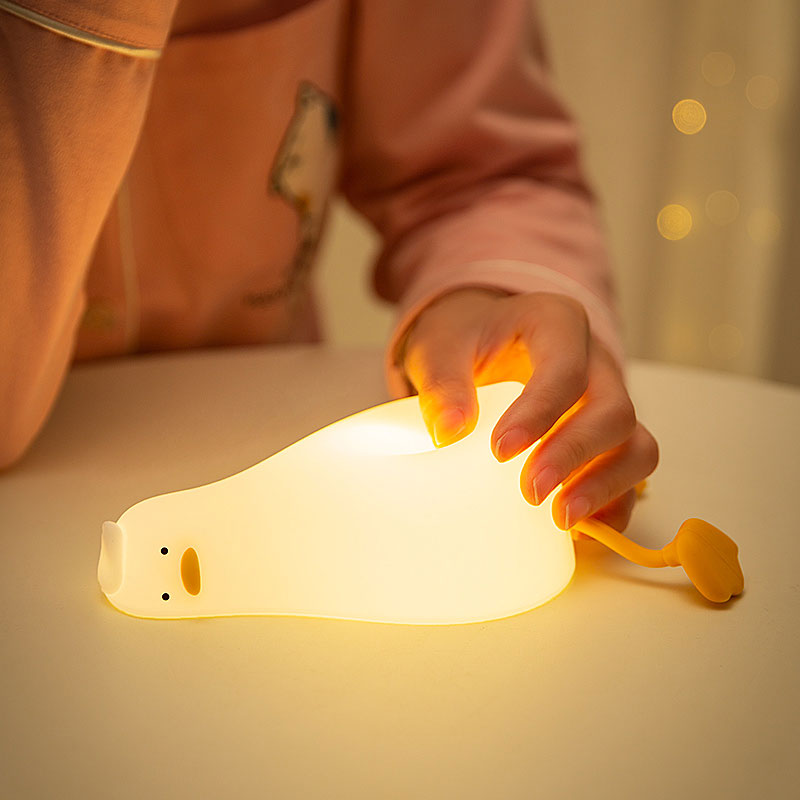 Lazy Duck Lamp